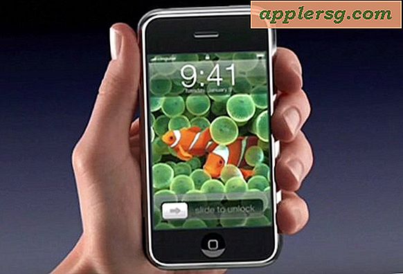 Titta på Steve Jobs presentera original iPhone 2007