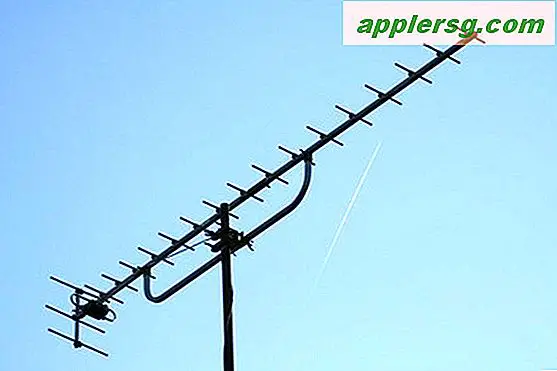 Hur man ansluter en Channel Master-modell 9510-antenn